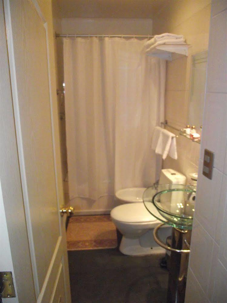 Hotel Sauken ซานติอาโก ภายนอก รูปภาพ